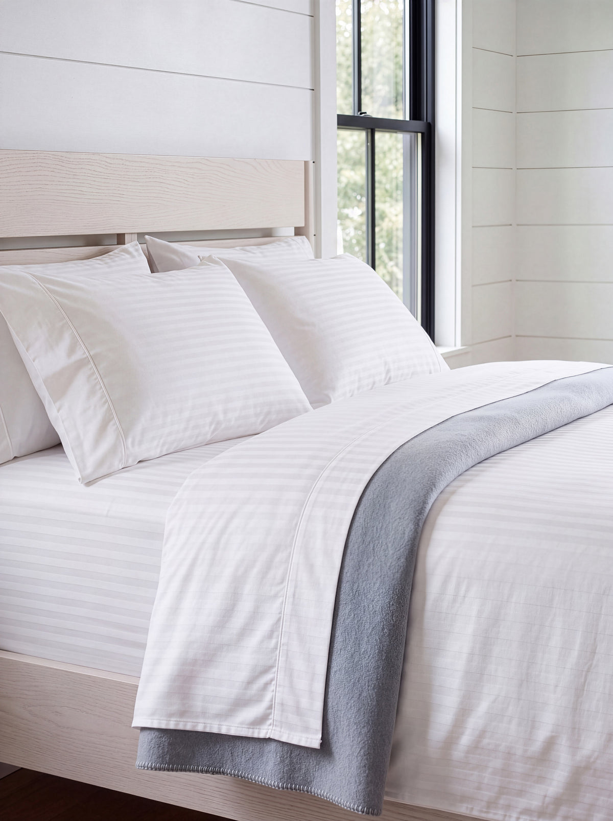 Vacasa Legacy Luxury Sheeting